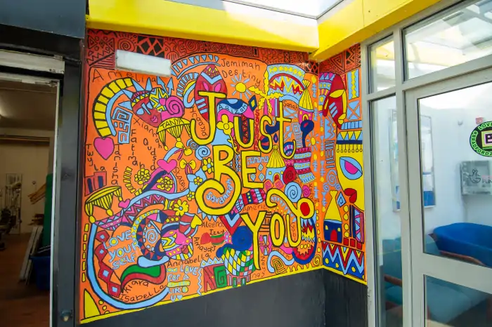 Mapa Bradford Mural - upcycleartcic.co.uk - 0-6